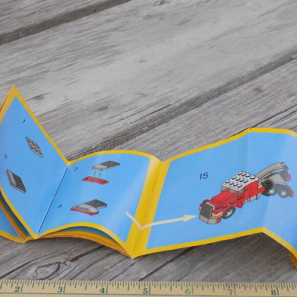 LEGO CREATOR BOOKLET - Picture 14 of 14